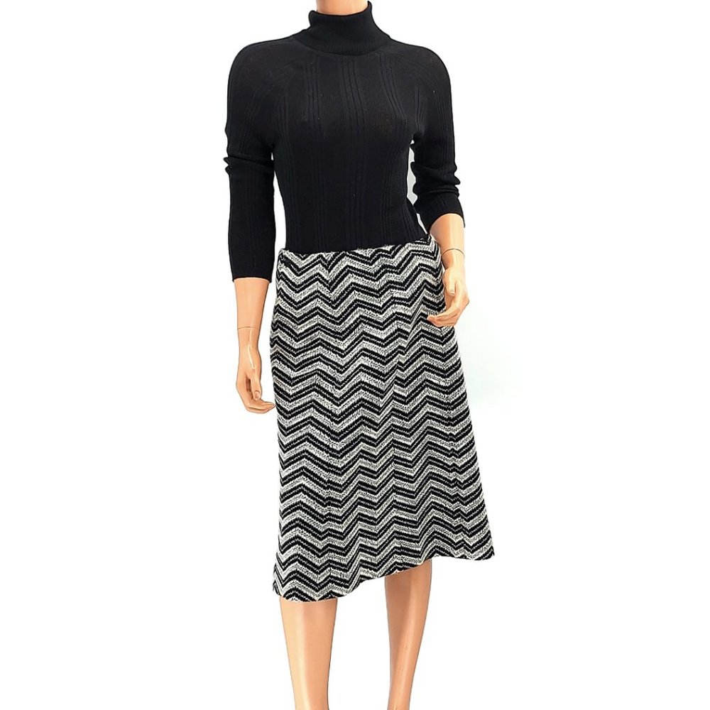 Chanel Tweed Wool A-Line Metallic Skirt